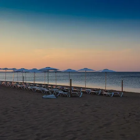 Playa Con Piscina Y Terraza En Urbanizacion De Lujo Apartamento Dénia