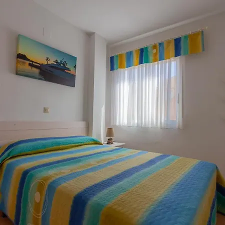 Playa Con Piscina Y Terraza En Urbanizacion De Lujo * Dénia